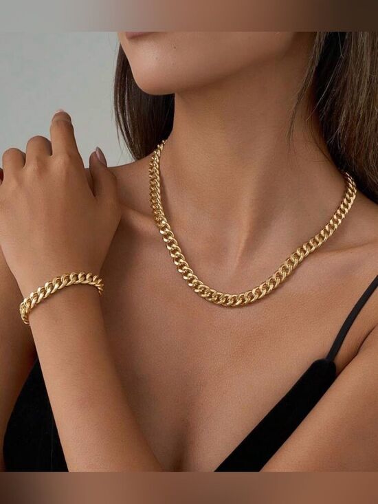 Free People Jewelry - Gold Cuban Link Necklace and Bracelet Set M823